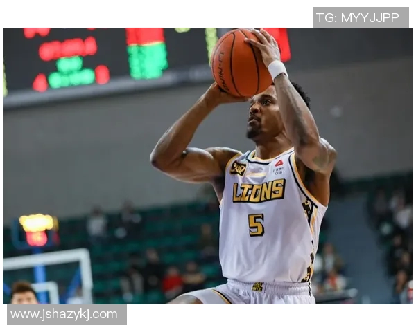 小威廉姆斯与文奇的巅峰对决谁将赢得这场激烈的较量 小威廉姆斯与文奇的巅峰对决谁将赢得这场激烈的较量