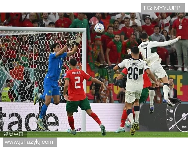 葡萄牙与摩洛哥上半场精彩回放分析与战术解读