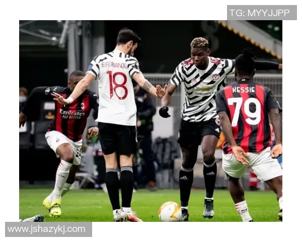 米兰与曼联对决赛果揭晓精彩瞬间回顾与分析